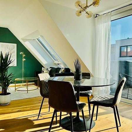 Sunny Terrace Penthouse With Ac - Self Check-In Viena Exterior foto